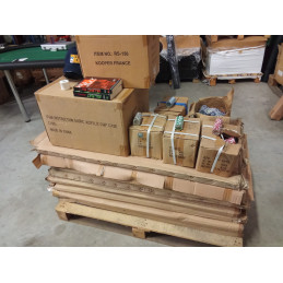 LOT de tables + jetons pour...